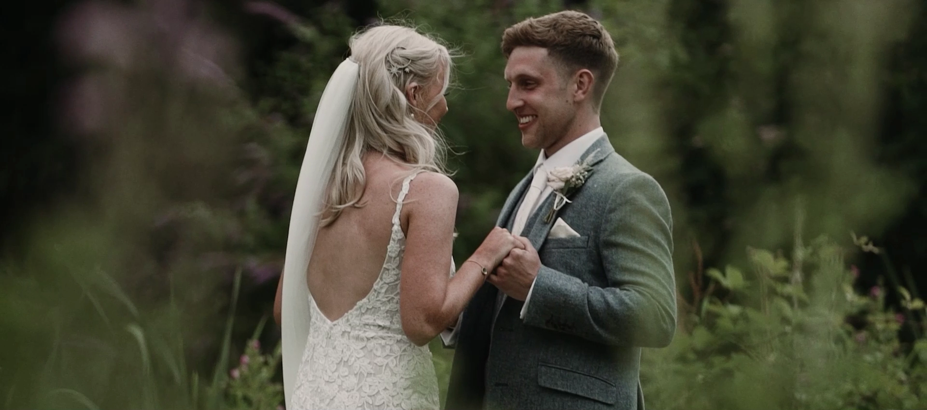 Ellie & Dan at Healing Manor