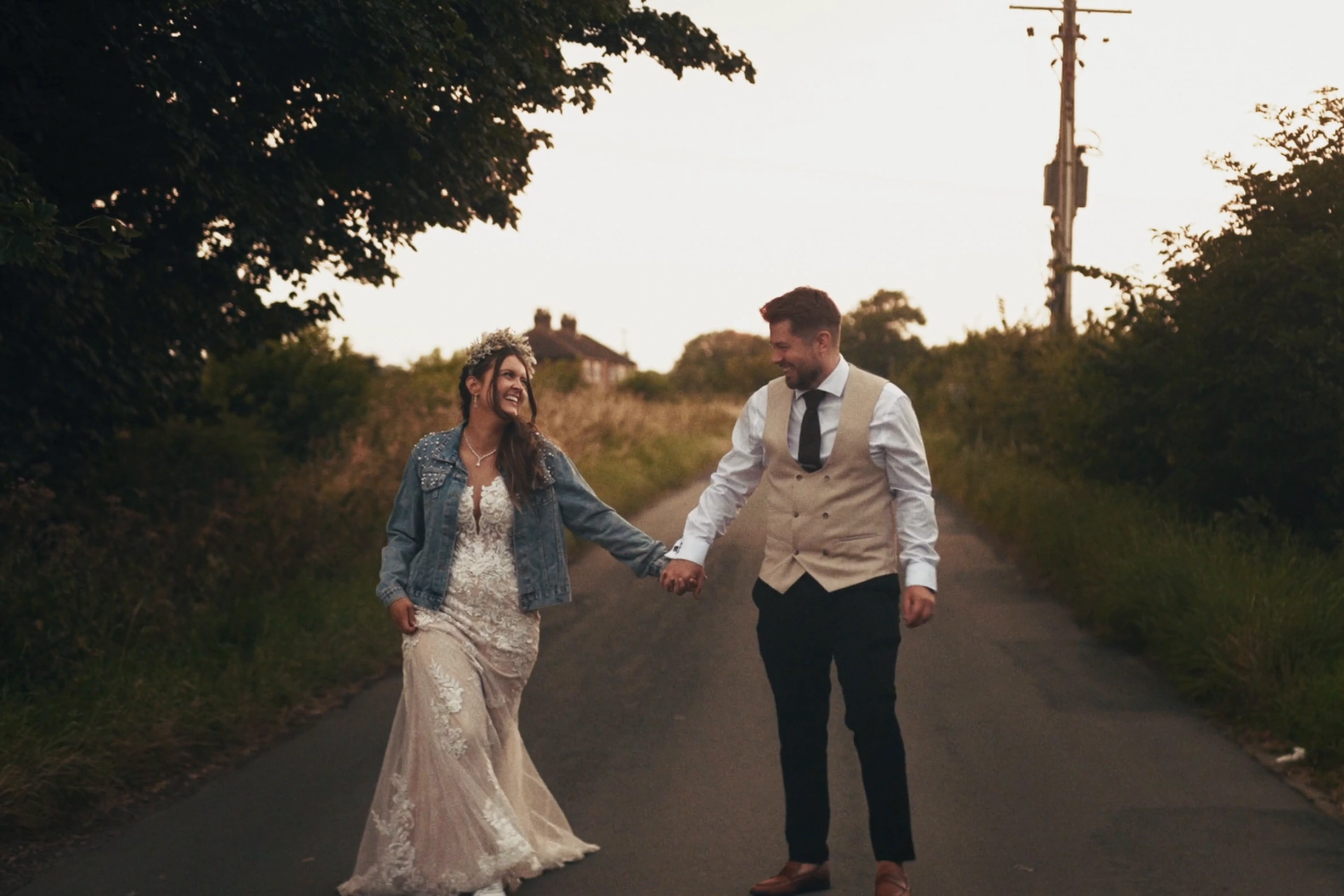 Kayley & Sam at The Beverley Barn